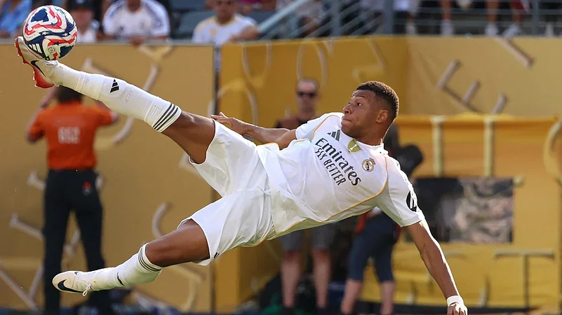img of Mbappé sella la clasificación a semifinales del Real Madrid en el Mundial de Clubes