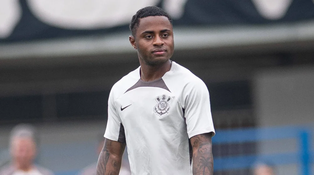img of Diego Palacios se une al Karpaty de Ucrania en préstamo desde Corinthians