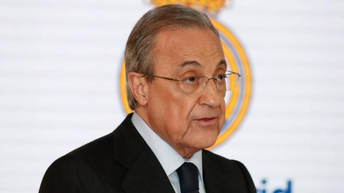 Riquelme desafía a Florentino: - Enrique Riquelme, candidato a la presidencia del Real Madrid