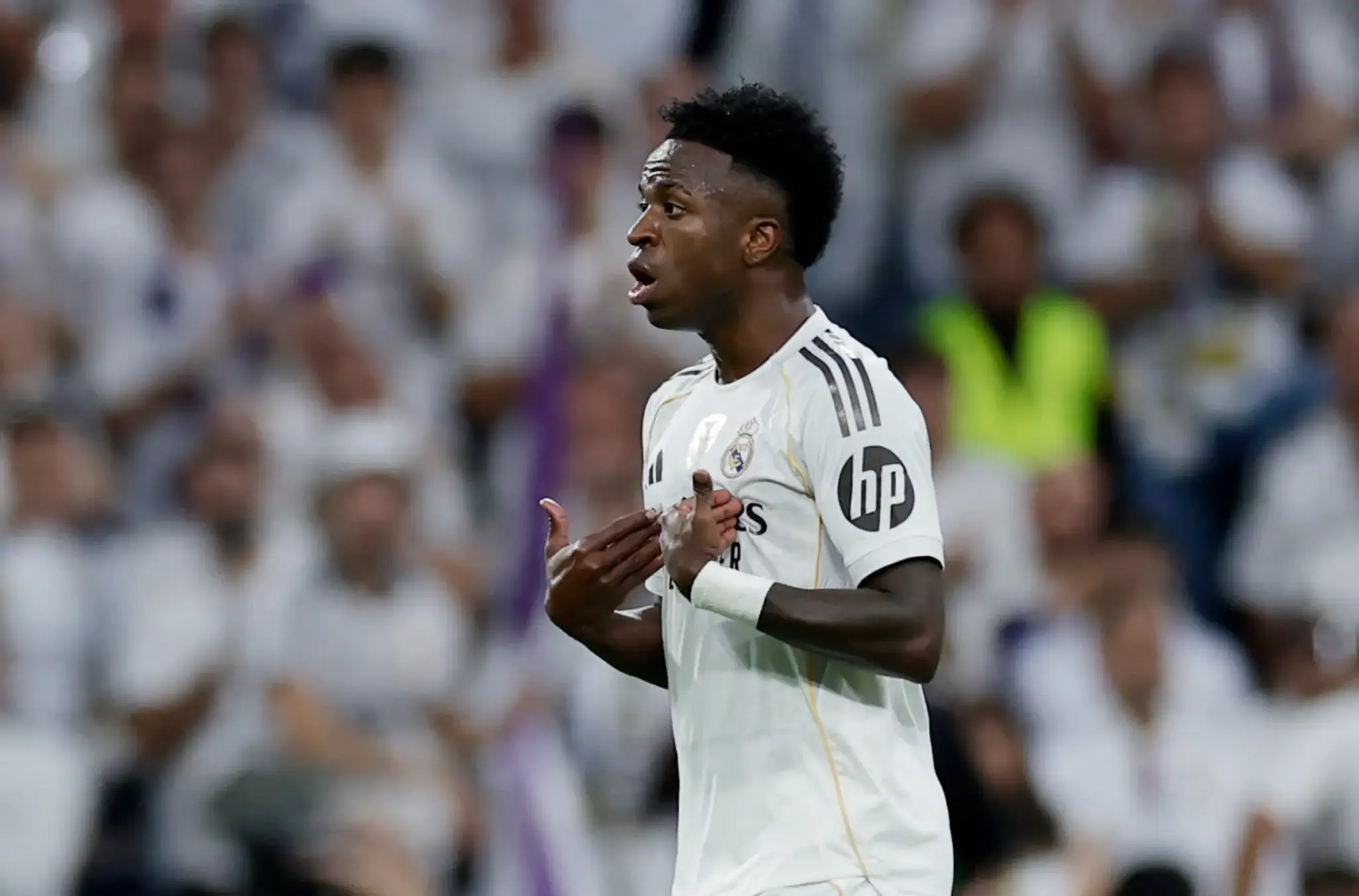 Vinícius Jr. busca salario cercano a 20 millones de euros para renovar con Real Madrid