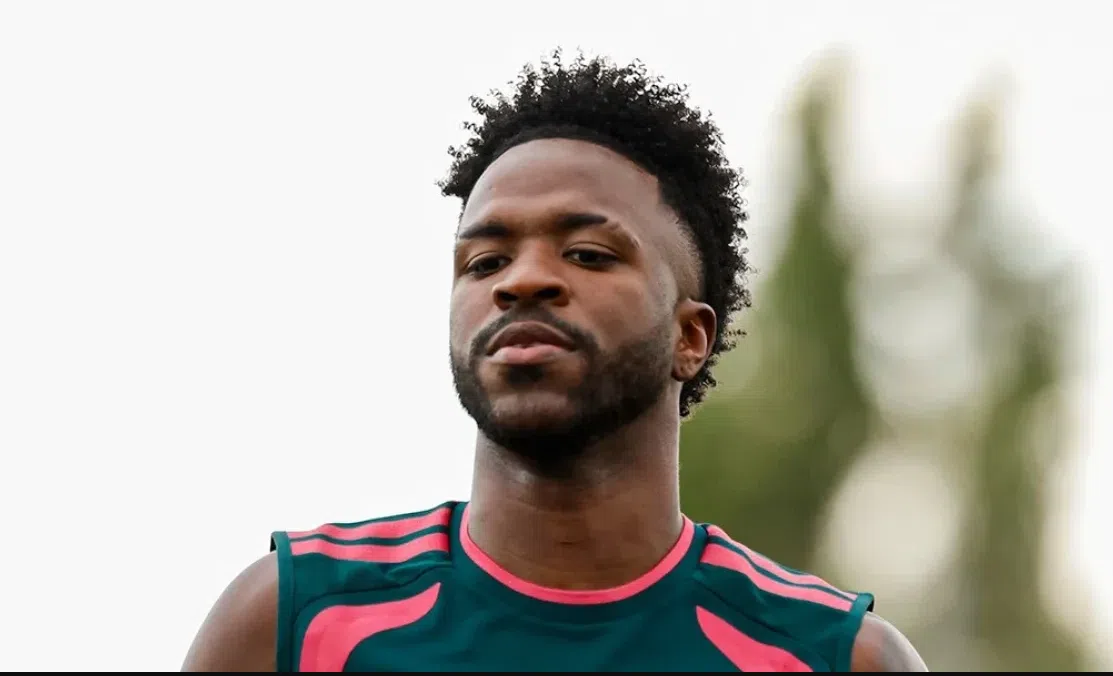img of Vinicius rechaza oferta del Real Madrid y alimenta dudas sobre su futuro