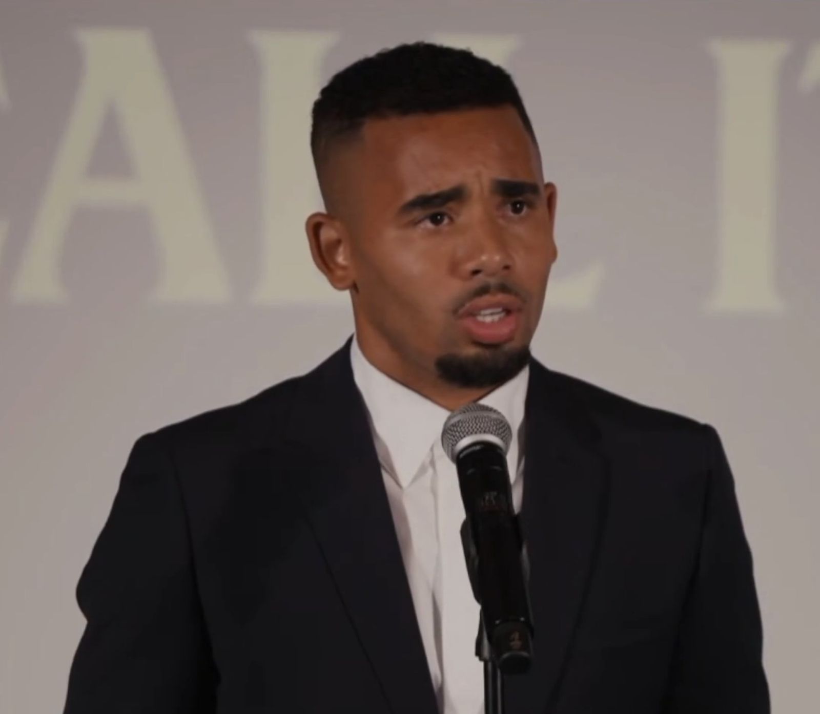 img of Gabriel Jesus afirma que sus cualidades están de p*ta madre en presentación con Barcelona