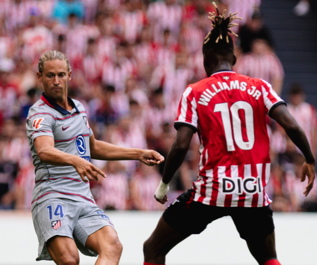 Atlético de Madrid sufre 3-0 ante Athletic y marca regreso de Julián Álvarez