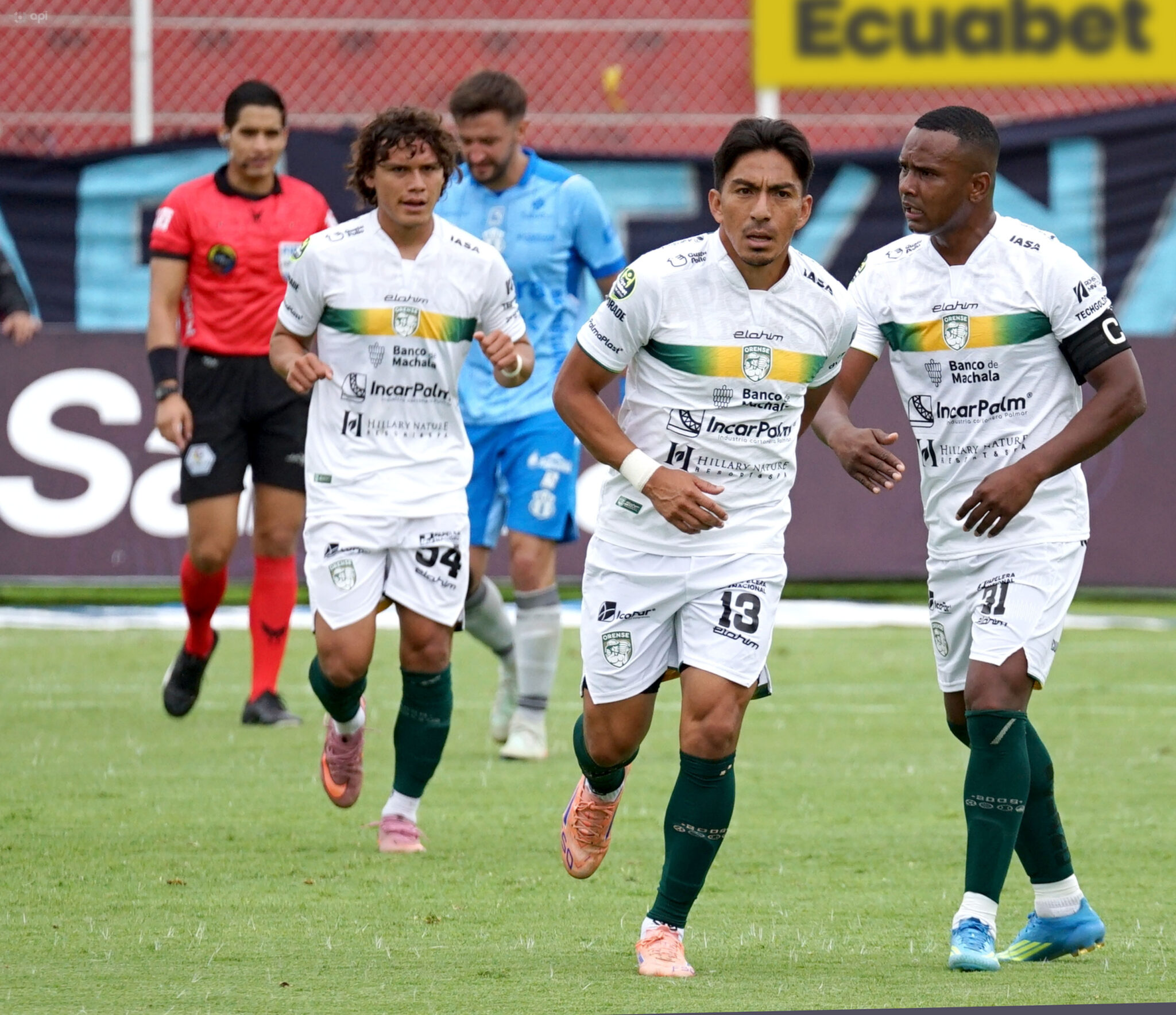 Orense destroza a Macará con gol en el 91