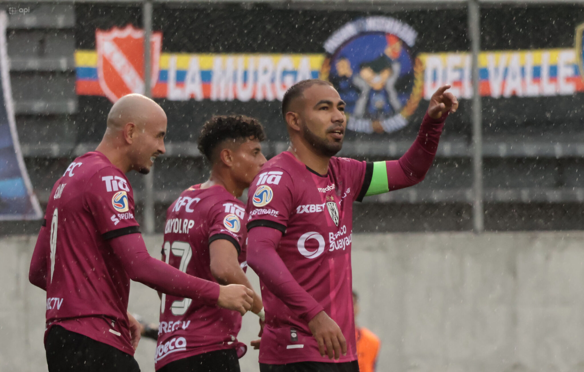 Independiente del Valle supera a Universidad Católica y se corona campeón - Independiente del Valle celebra su título de Supercopa Ecuador 2026