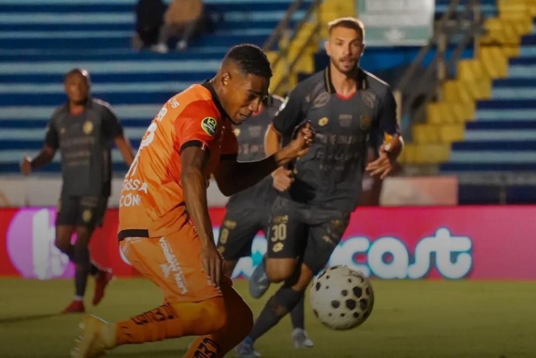 img of Deportivo Cuenca supera a Libertad con gol de David González