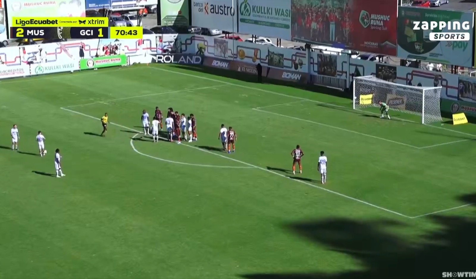 img of Damián Díaz sella el empate con un golazo de tiro libre