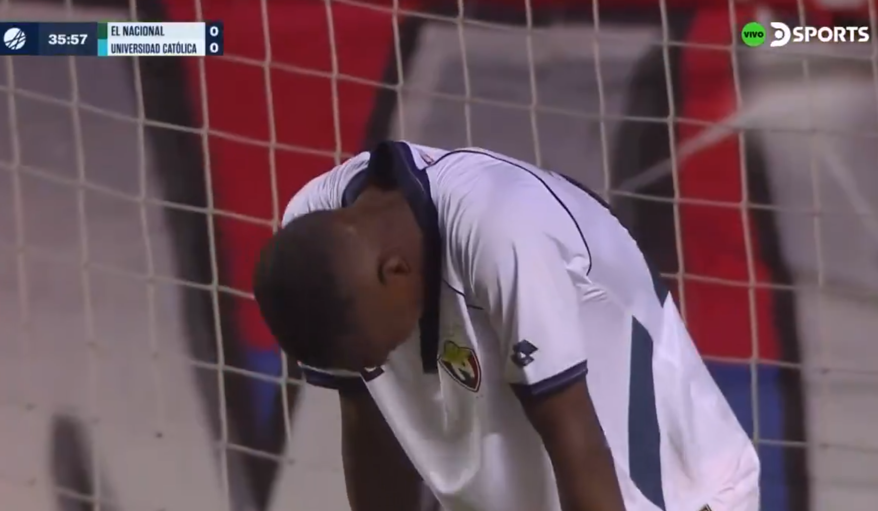 img of El Nacional cae en la Copa Ecuador y Marco Acosta se derrumba