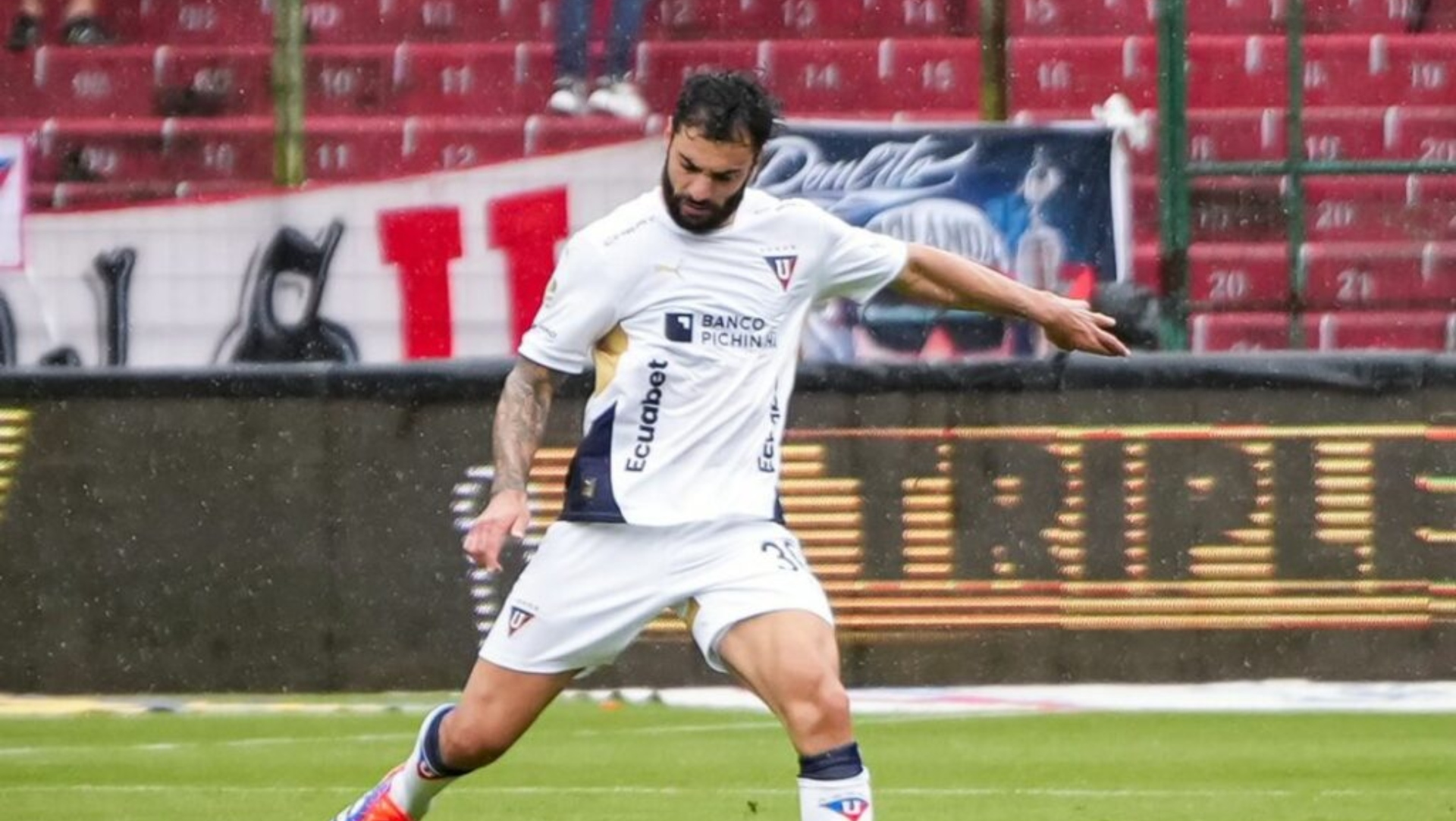 Liga de Quito busca retener a Gian Franco Allala en su mejor momento
