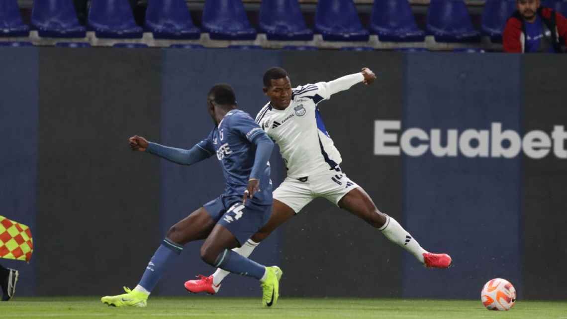 Romario Caicedo aclaró: 'Jamás demandé al club, nunca ha sido mi intención' tras