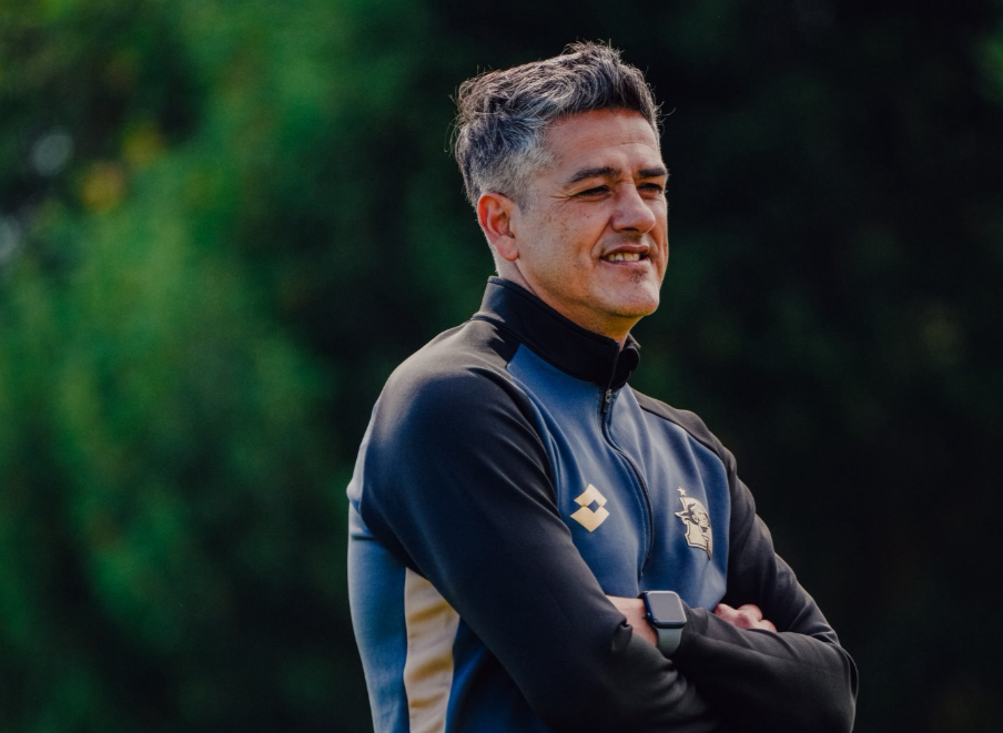 Norberto Araujo retoma el mando en Aucas con objetivos claros - Norberto Araujo vuelve a dirigir Aucas