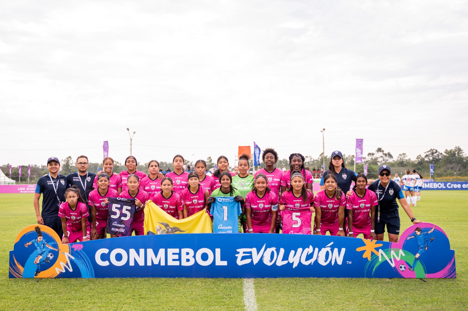 Dragonas IDV fortalece su proyecto de fútbol femenino con ampliación de centro de alto