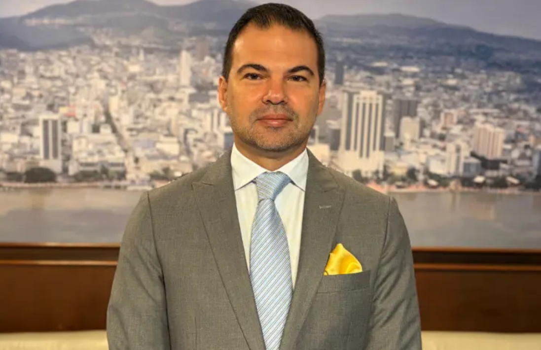 Roggiero afirma que un grupo mexicano está interesado en Barcelona SC - Roggiero revela la posible inversión mexicana mientras el club evalúa su futuro financiero.