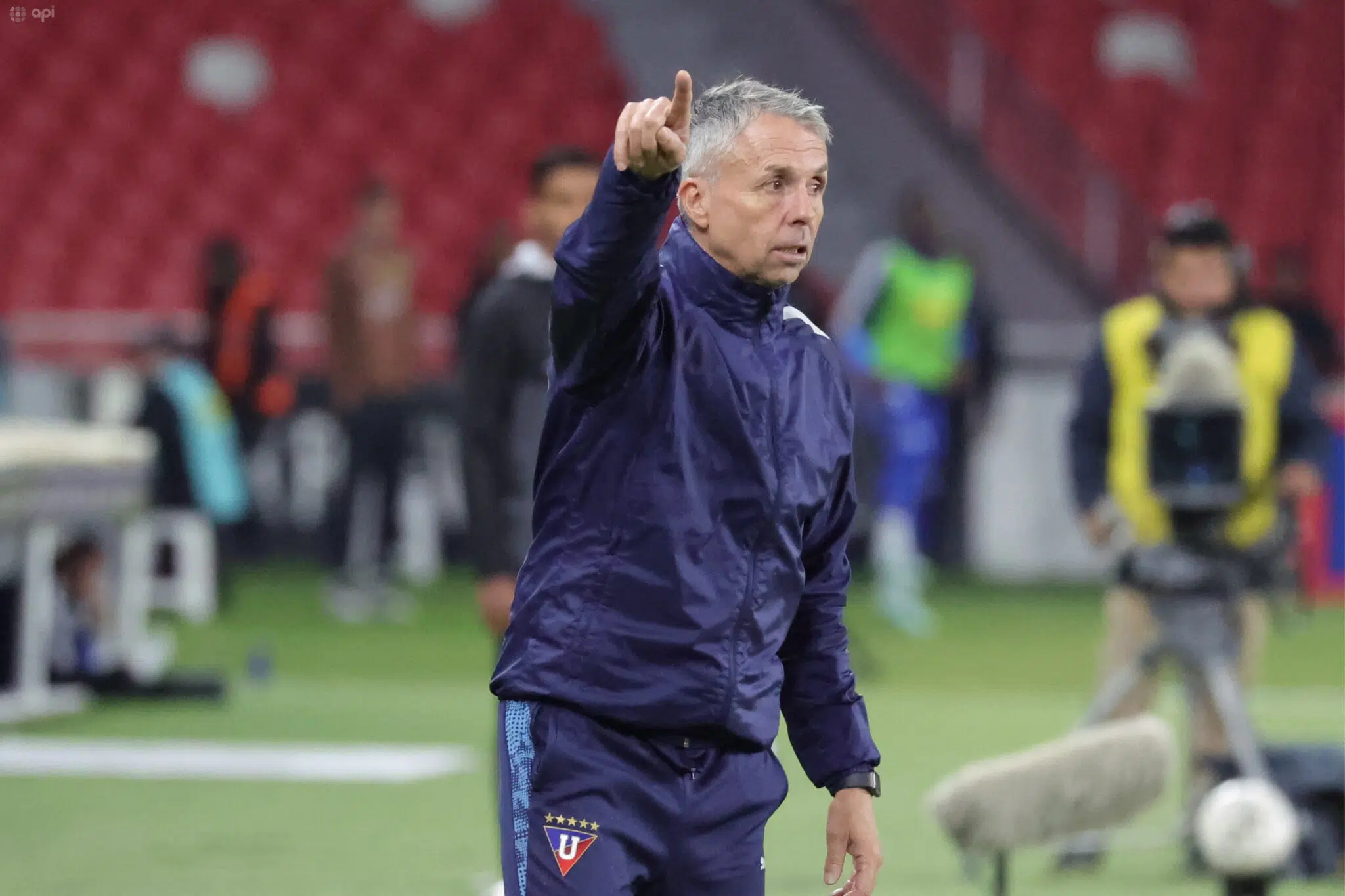 img of Álvarez confirma que LDU avanza tras victoria 2-0 sobre Emelec