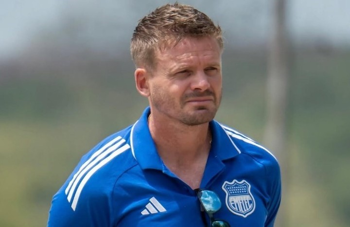 img of Nasuti no continuará al frente de Emelec tras decisión de la dirigencia