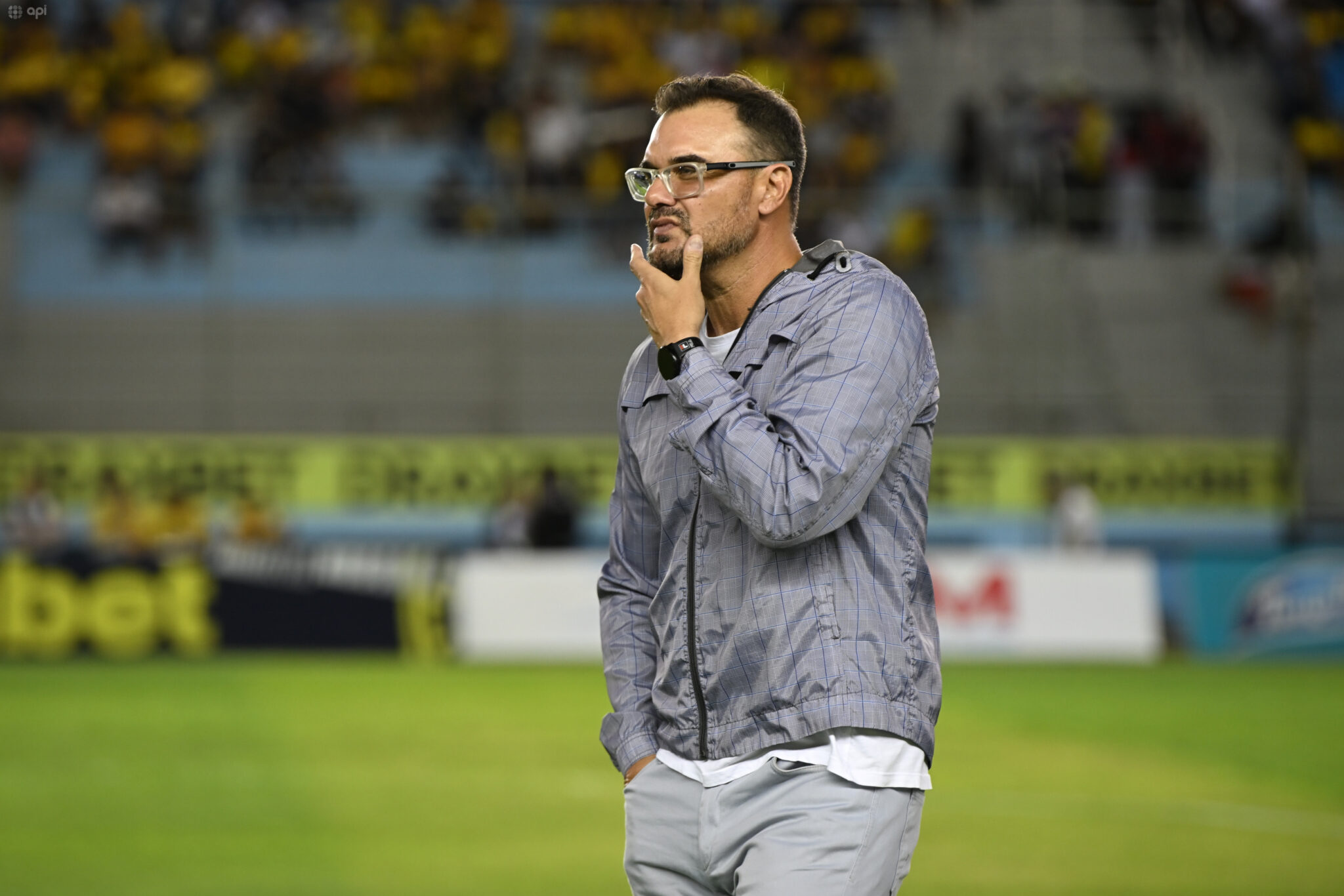 Trobbiani reconoce que la falta de contundencia dejó a Barcelona SC 0-2 en Manta