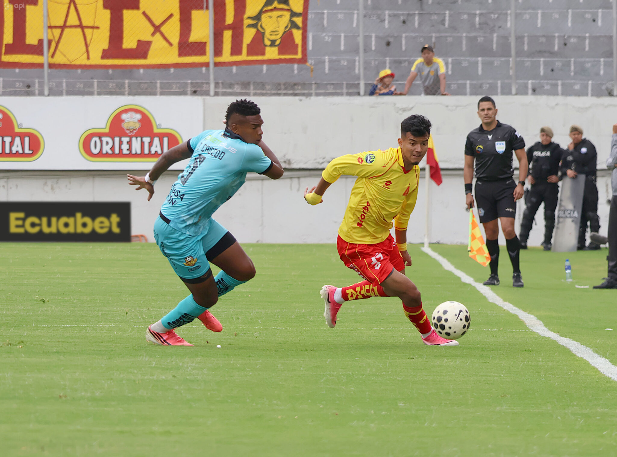 Aucas supera a Libertad y se consolida en el segundo puesto - Ederson Quiñónez celebra el gol que dio la victoria a Aucas sobre Libertad.
