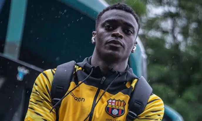 Barcelona SC busca solucionar sanción de Álex Rangel tras multa de 37.800 dólares