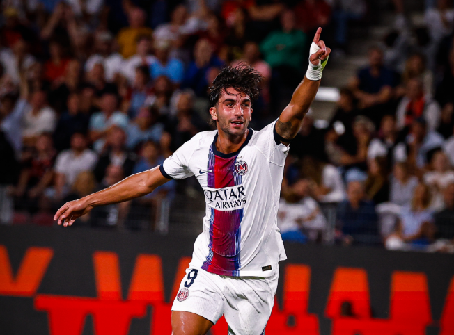 Ferran Torres rescata al PSG con doblete a los 71 y 82 minutos