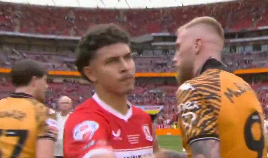 img of Jeremy Sarmiento se derrumba tras perder el ascenso a la Premier League
