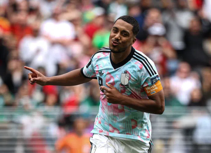 img of Manchester United supera obstáculos y ficha a Youri Tielemans