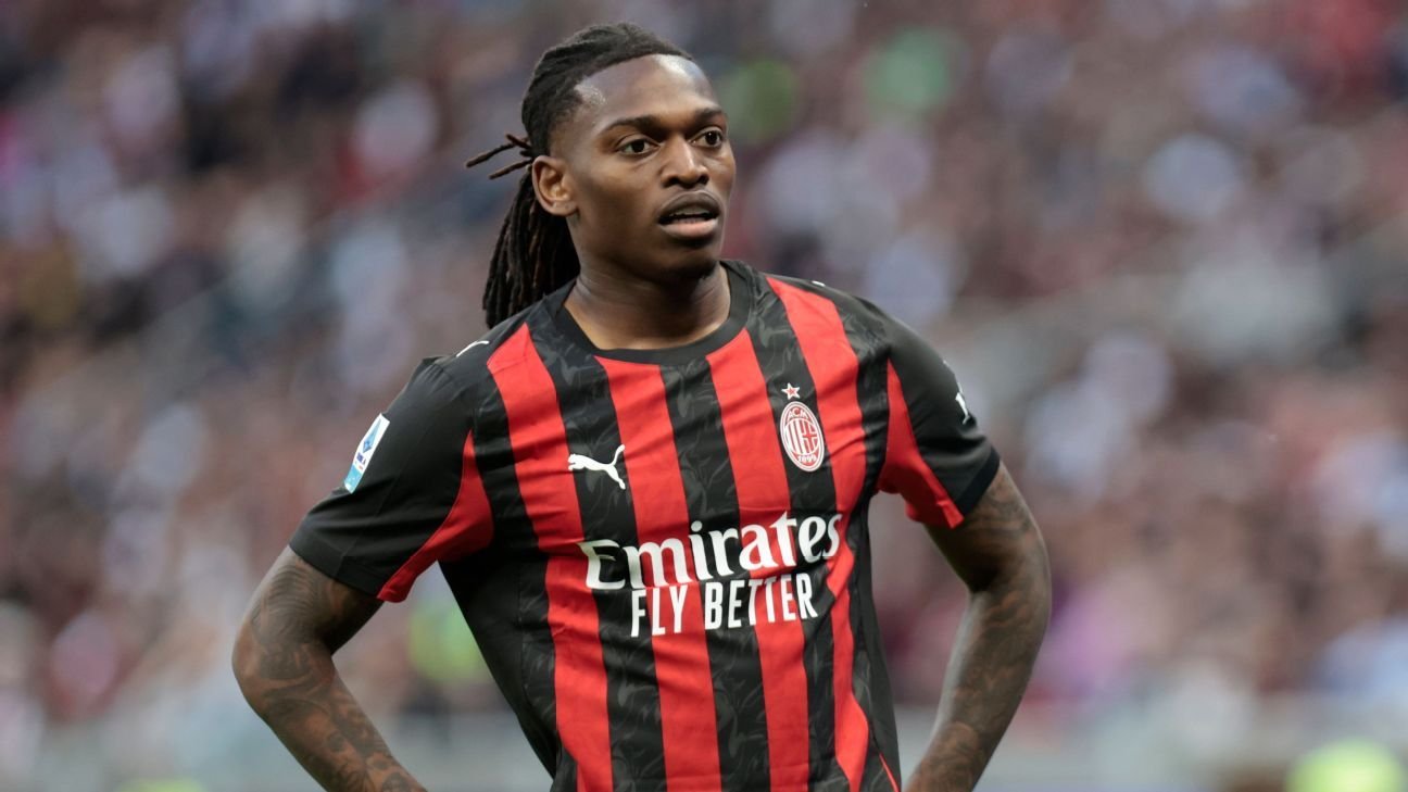 Rafael Leao rechazado por Manchester United pese a oferta - Rafael Leao en acción con el AC Milan