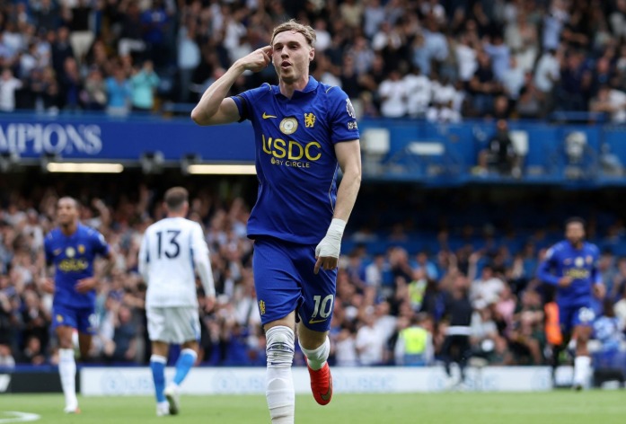 Chelsea rescata victoria 4-3 contra Brighton con gol de Palmer en el minuto 74