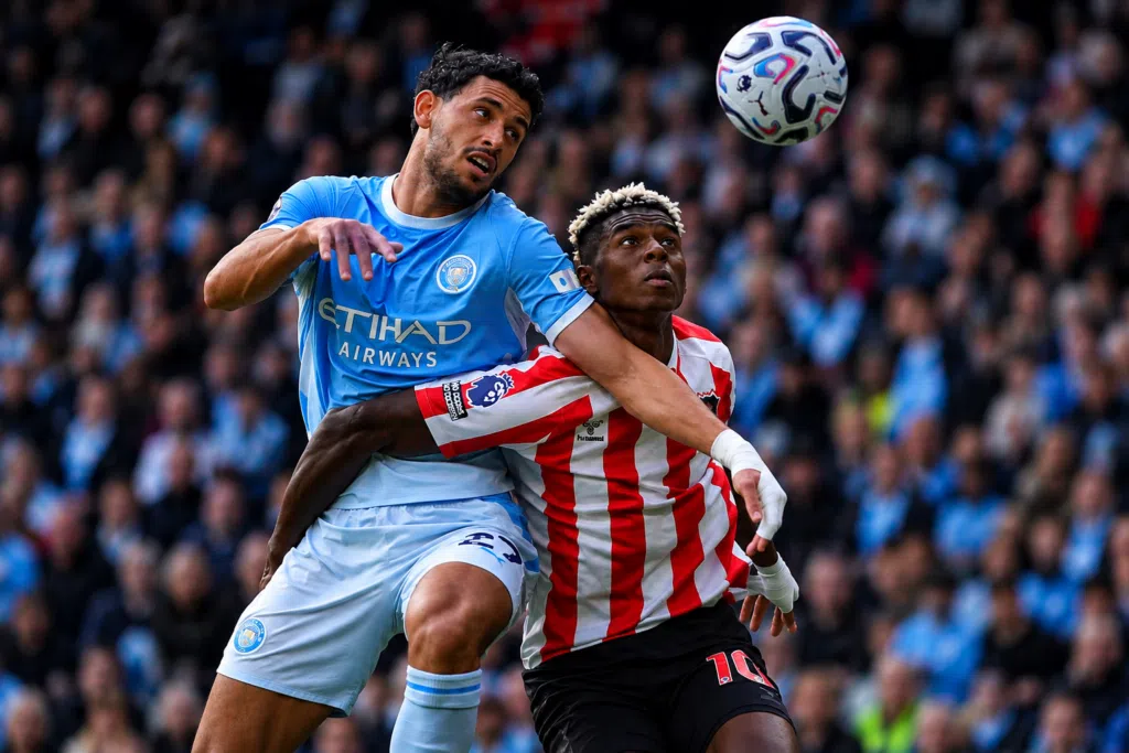 img of Nilson Angulo destaca con asistencia ante Manchester City en derrota del Sunderland