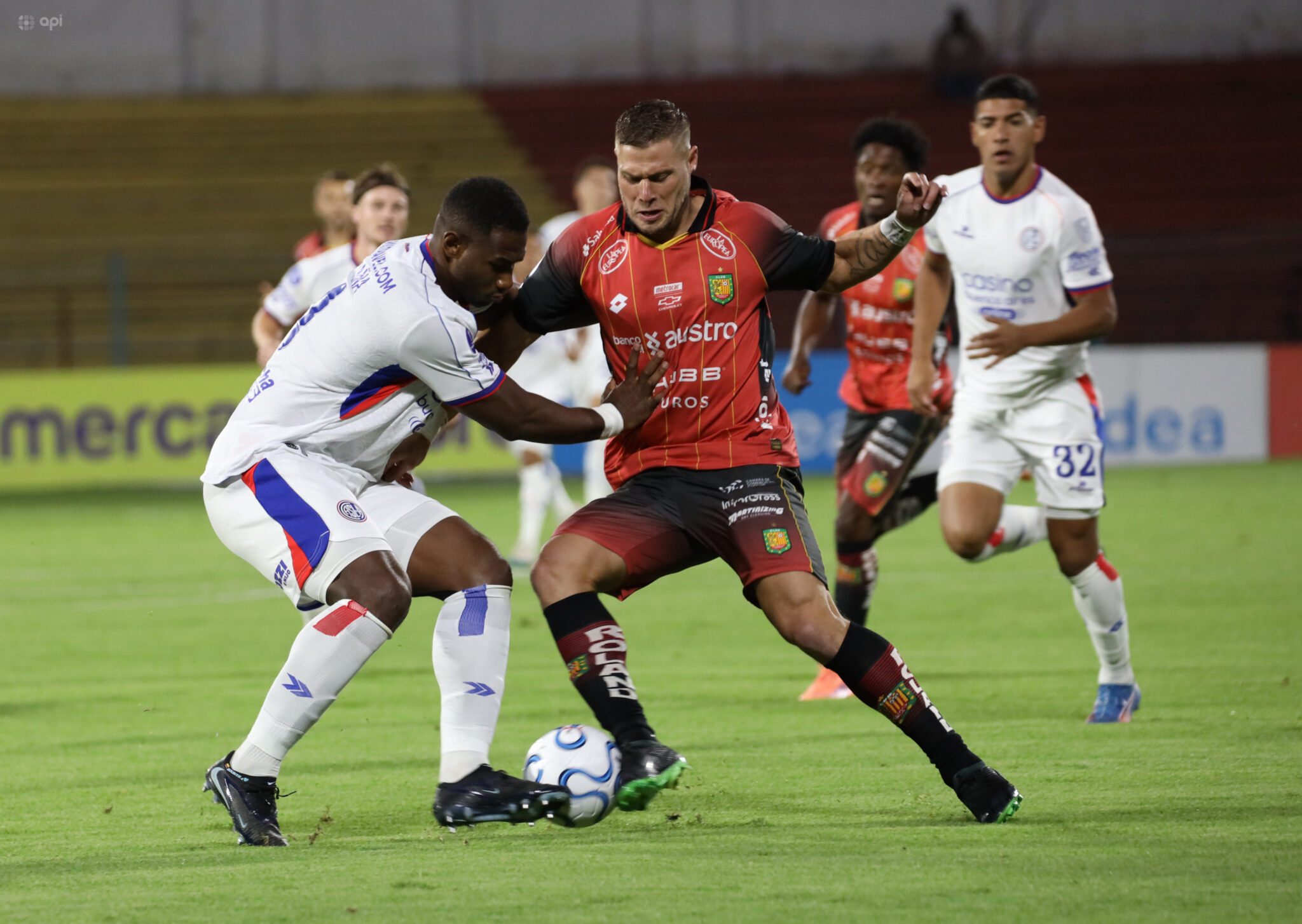 img of Deportivo Cuenca empata con San Lorenzo 0-0 en Sudamericana