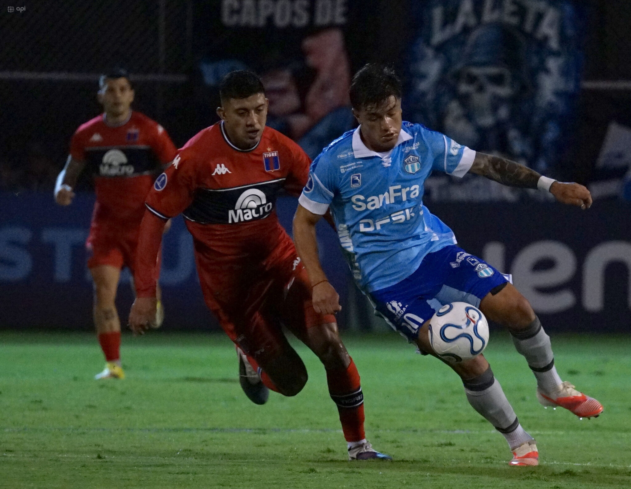 Macará iguala 2-2 con Tigre y mantiene liderato - Macará y Tigre empataron 2-2 en el estadio Bellavista