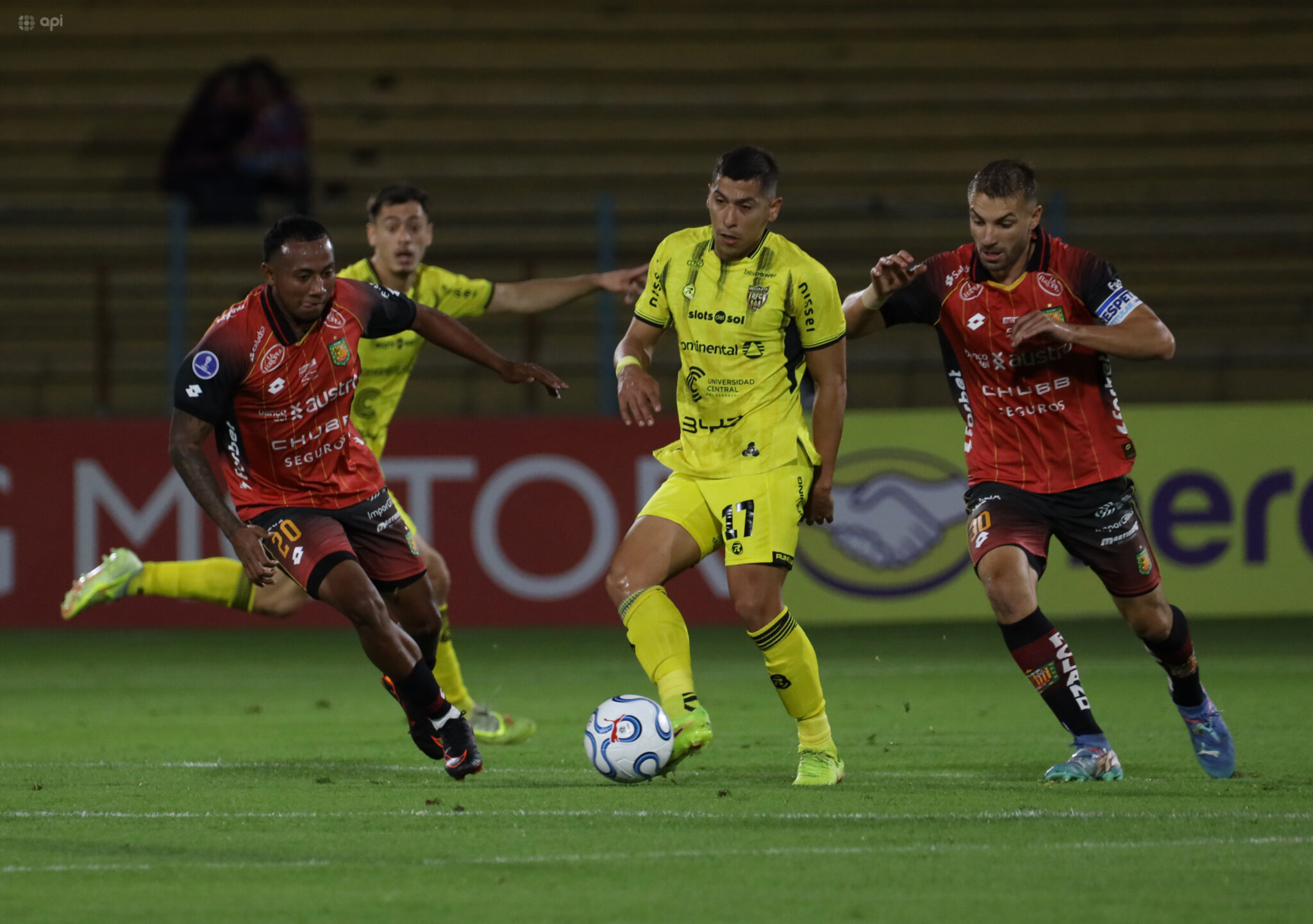 Deportivo Cuenca iguala con un gol de David González en Sudamericana - Deportivo Cuenca empató 2-2 con Recoleta en la quinta fecha del Grupo D de la Conmebol Sudamericana