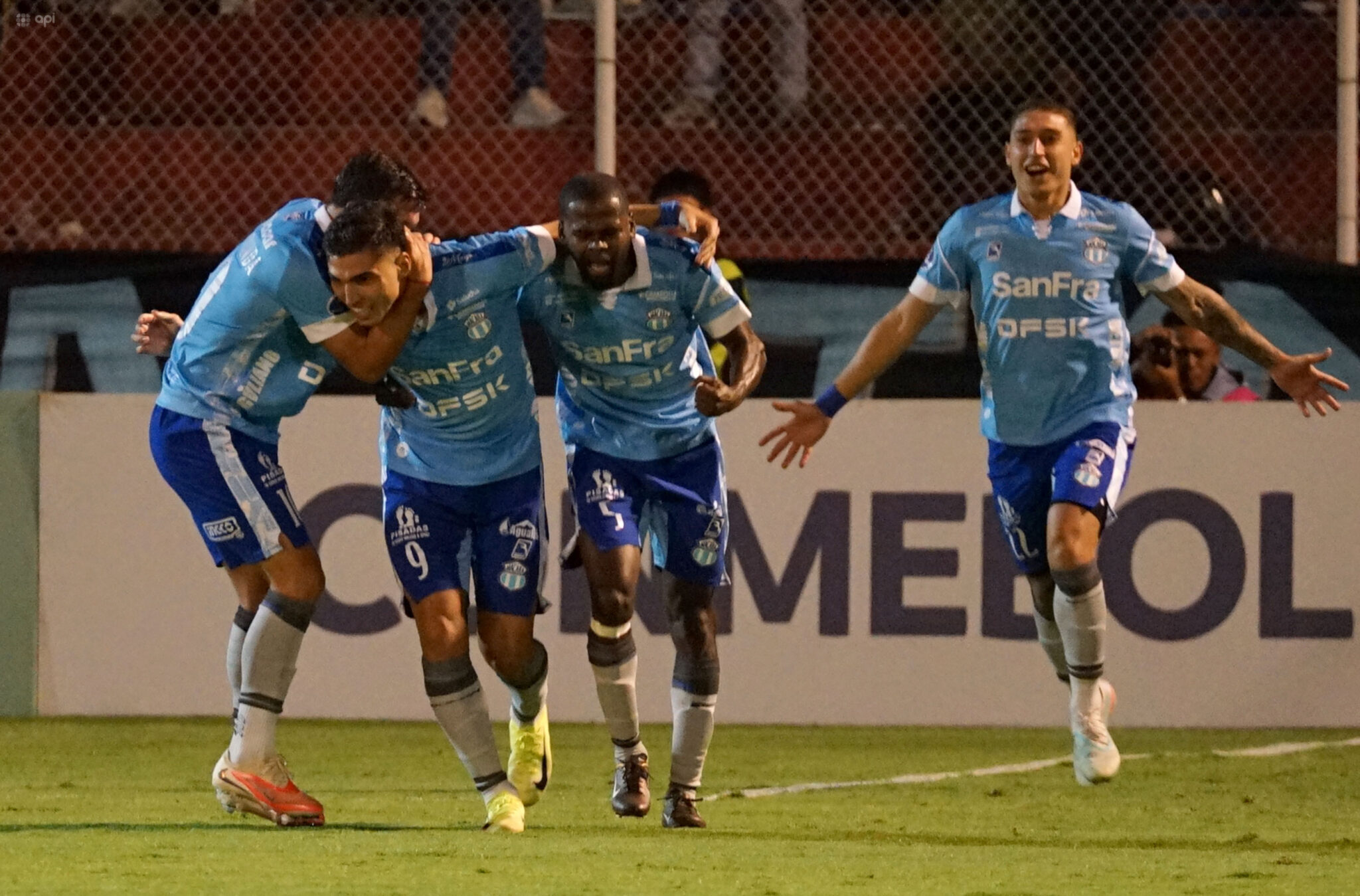 img of Macará enfrenta a UCV o Santos de Neymar en octavos