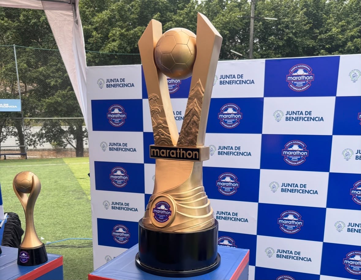 Marathon 2026 estrena la Copa Nacional Intercolegial con 600 equipos - Jóvenes futbolistas se reúnen en el Parque Samanes para el inicio de la Copa Intercolegial Marathon 2026.