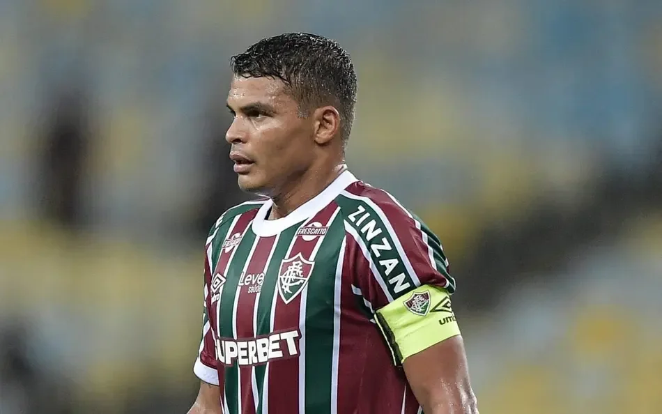 img of Thiago Silva se despide del Fluminense tras eliminación y deja su futuro en el aire