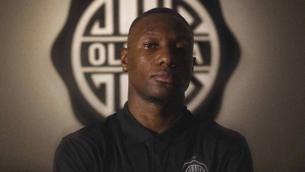 img of Olimpia apuesta por la banda izquierda: llega Aníbal Chalá con opción de compra