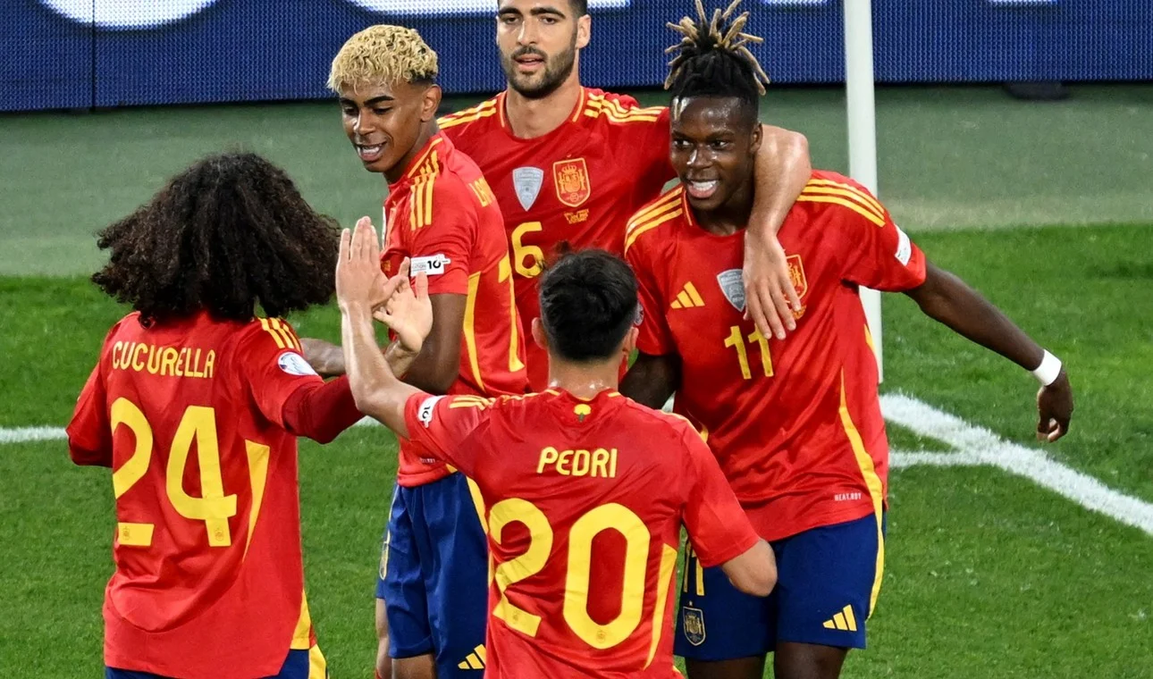img of ¡Festival de Goles en Stuttgart! España Vence a Francia 5-4 y se Clasifica a la Final de la UEFA Nations League