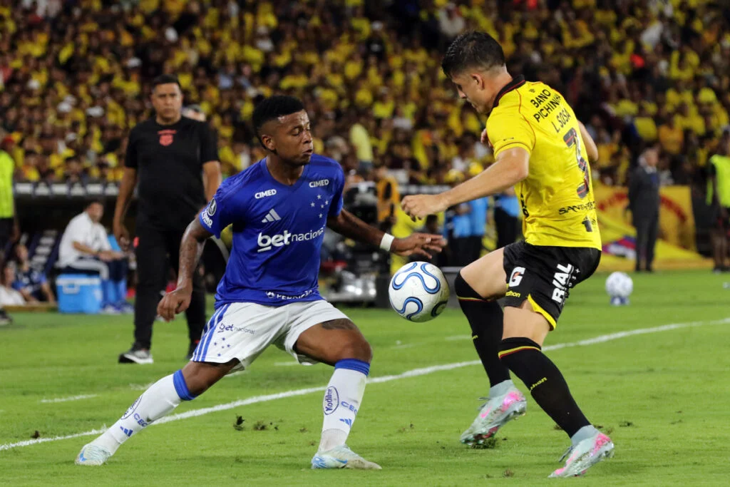 ¡Cruzeiro silencia el Monumental! Barcelona SC cae 0-1 en su debut en la Copa Libertadores 2026