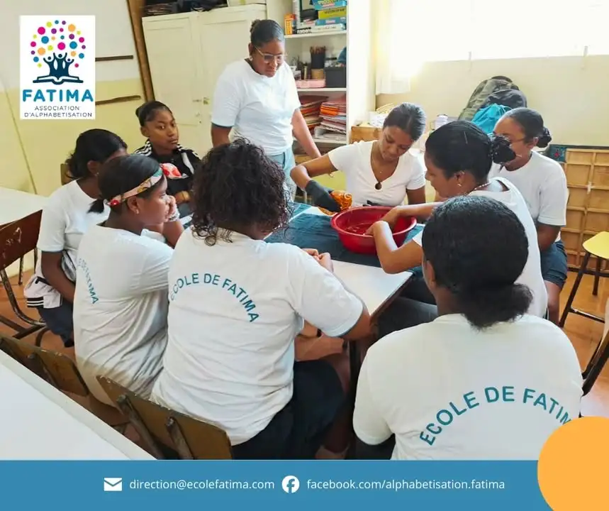 Atelier d'onglerie — formation professionnelle