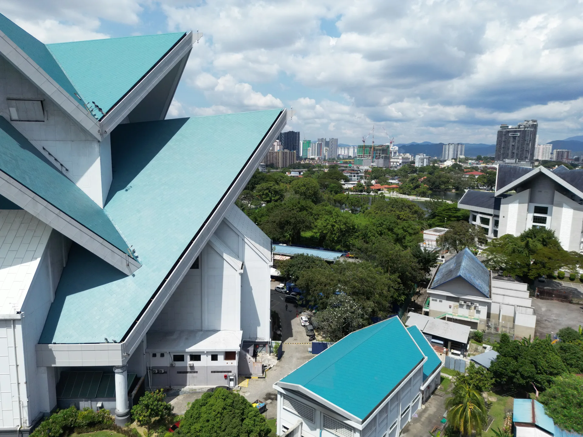 Istana Budaya gallery image 4