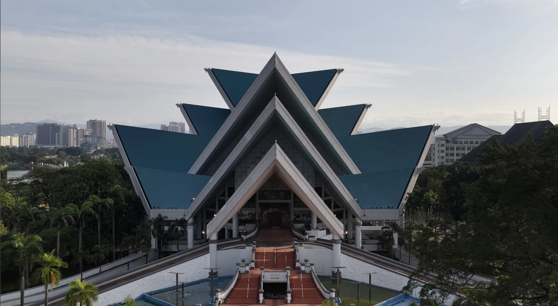 Istana Budaya gallery image 12