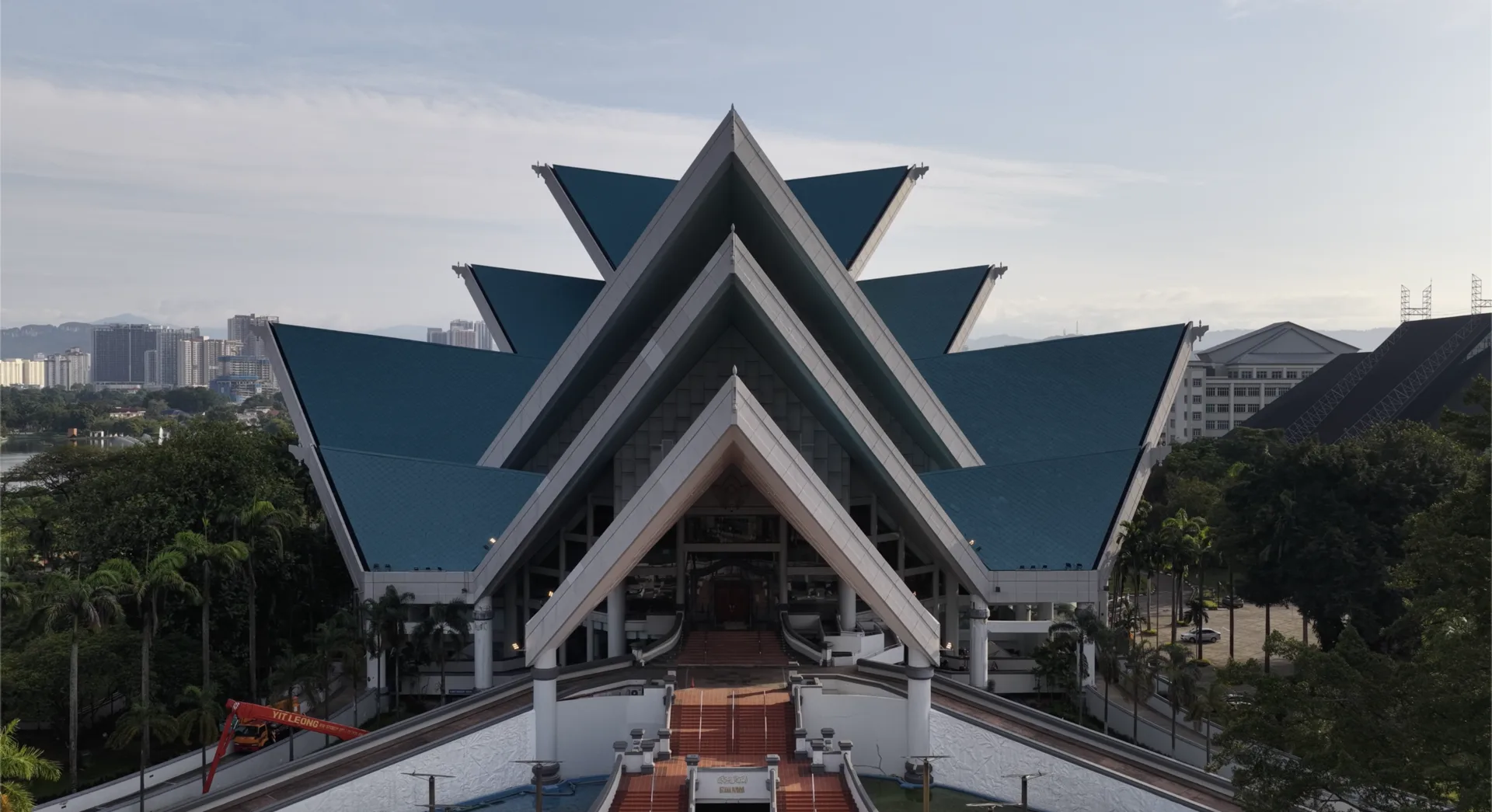 Istana Budaya gallery image 14