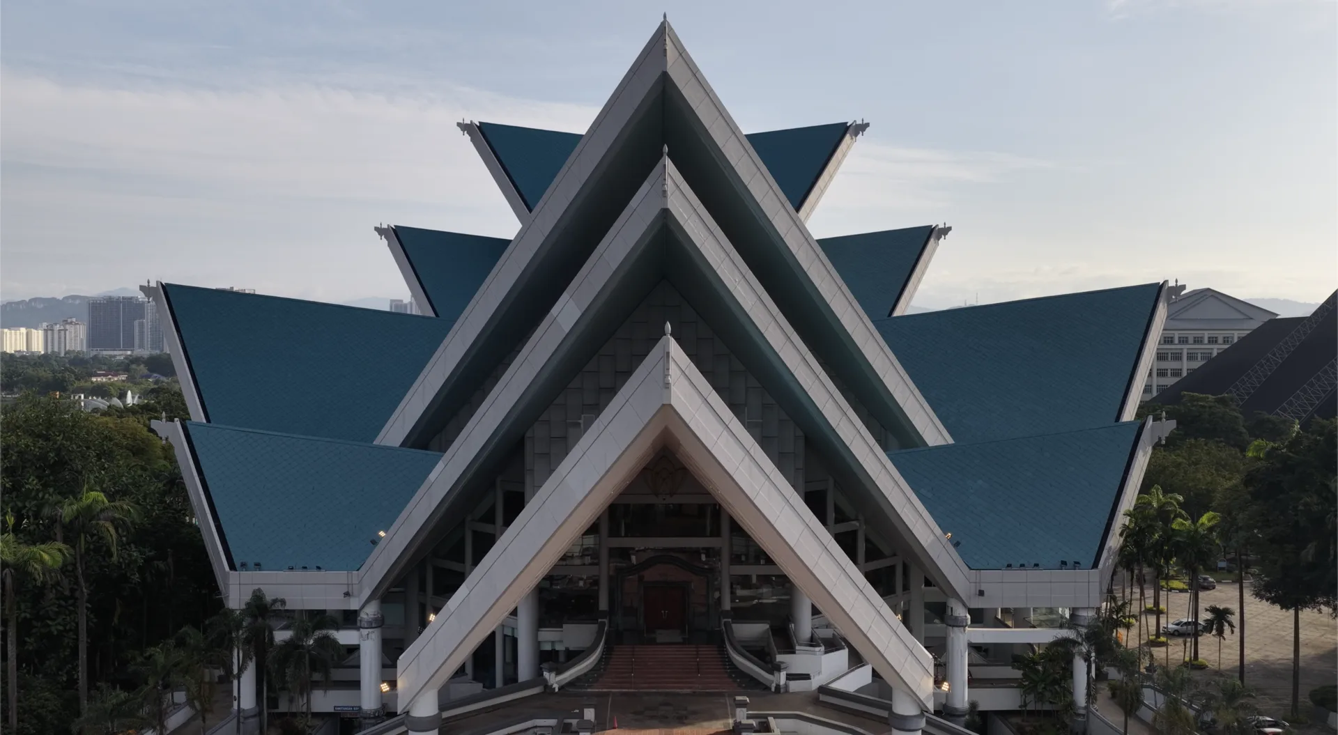 Istana Budaya gallery image 15
