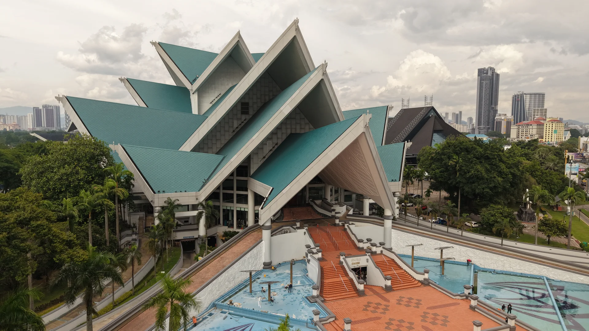 Istana Budaya