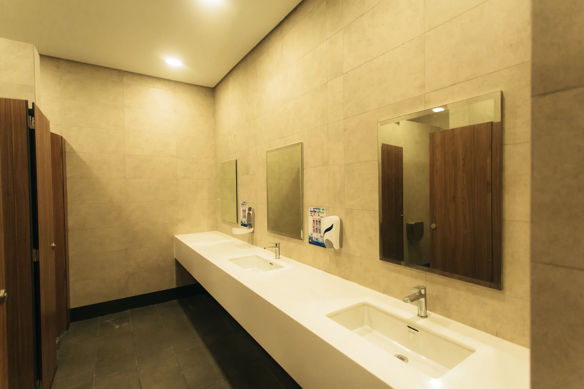 IJN gallery image 23