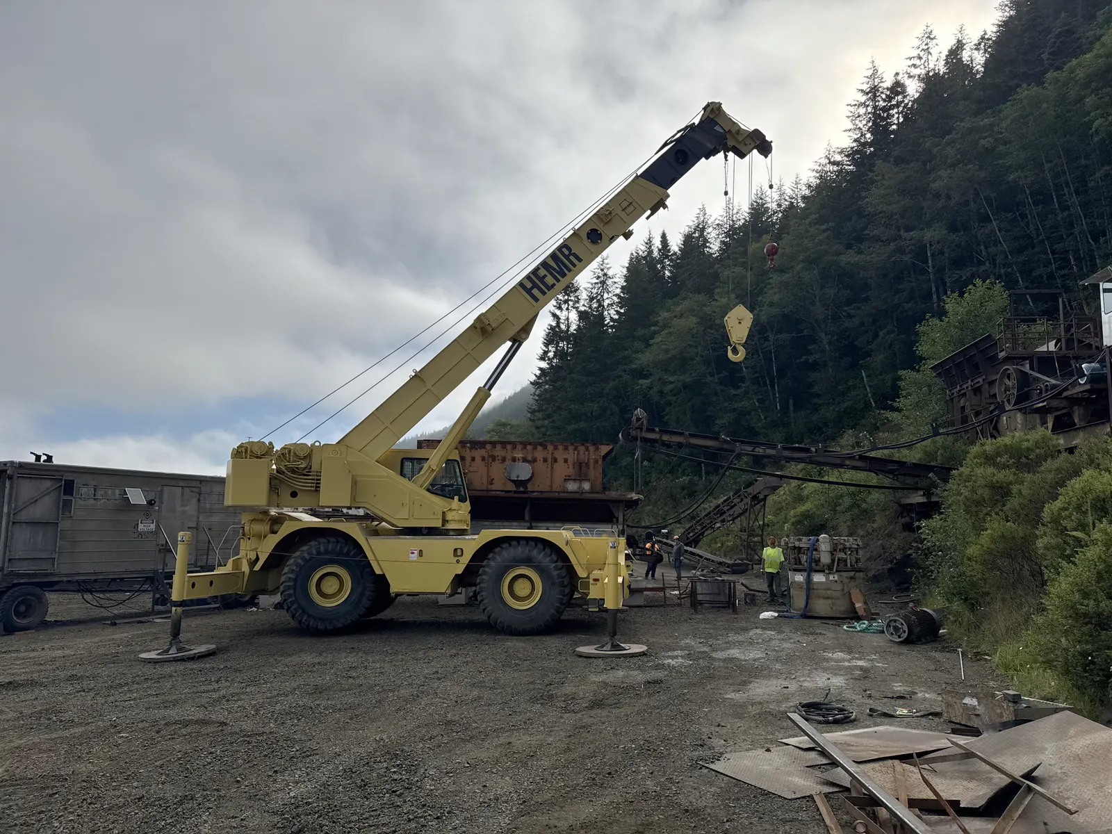Rough terrain crane service at a rock pit