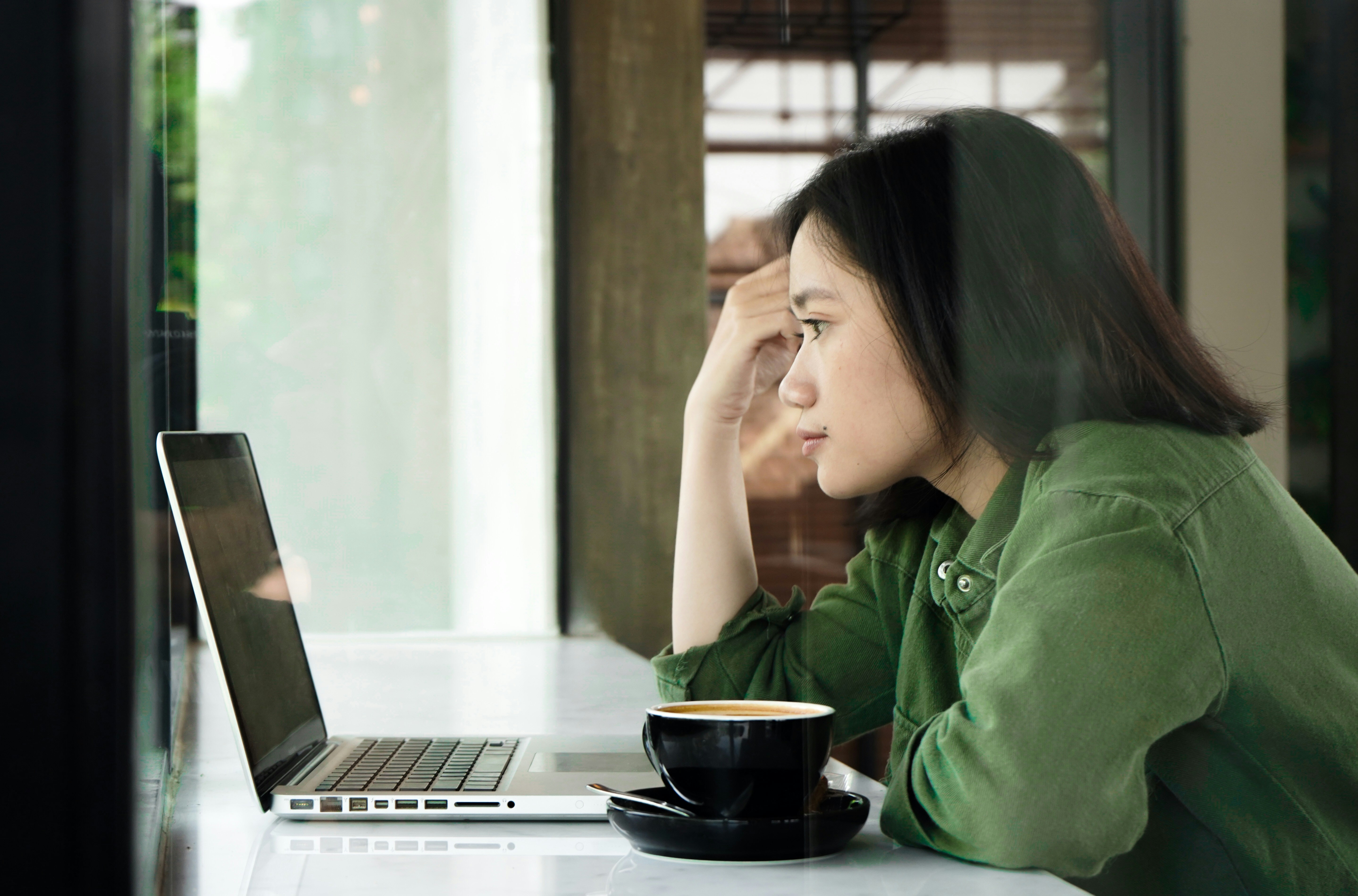 How to Write an Invoice: A Freelancer's Guide to Getting Paid (Without the Headache)