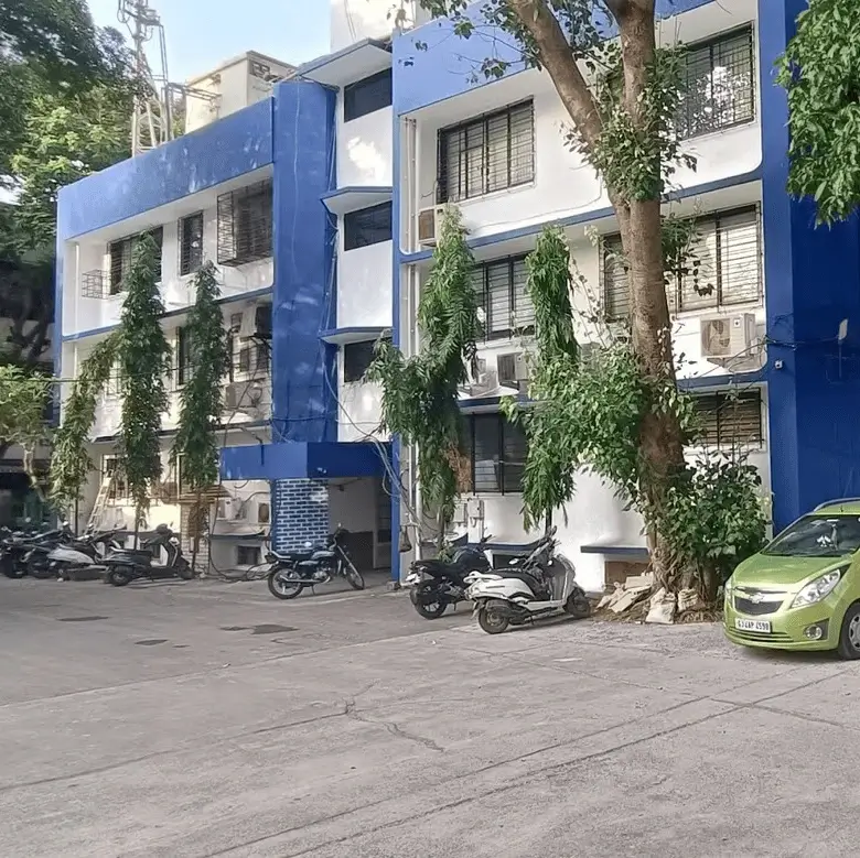 Modern Ground+2 Hospital - Healing Designed for You