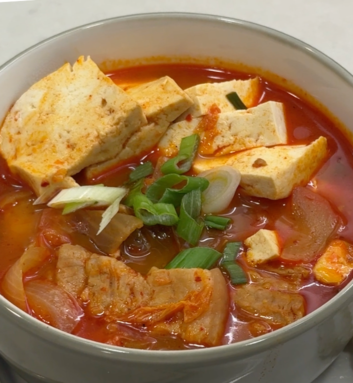 Kimchi Jjigae Tuna Ver. (참치 김치찌개)