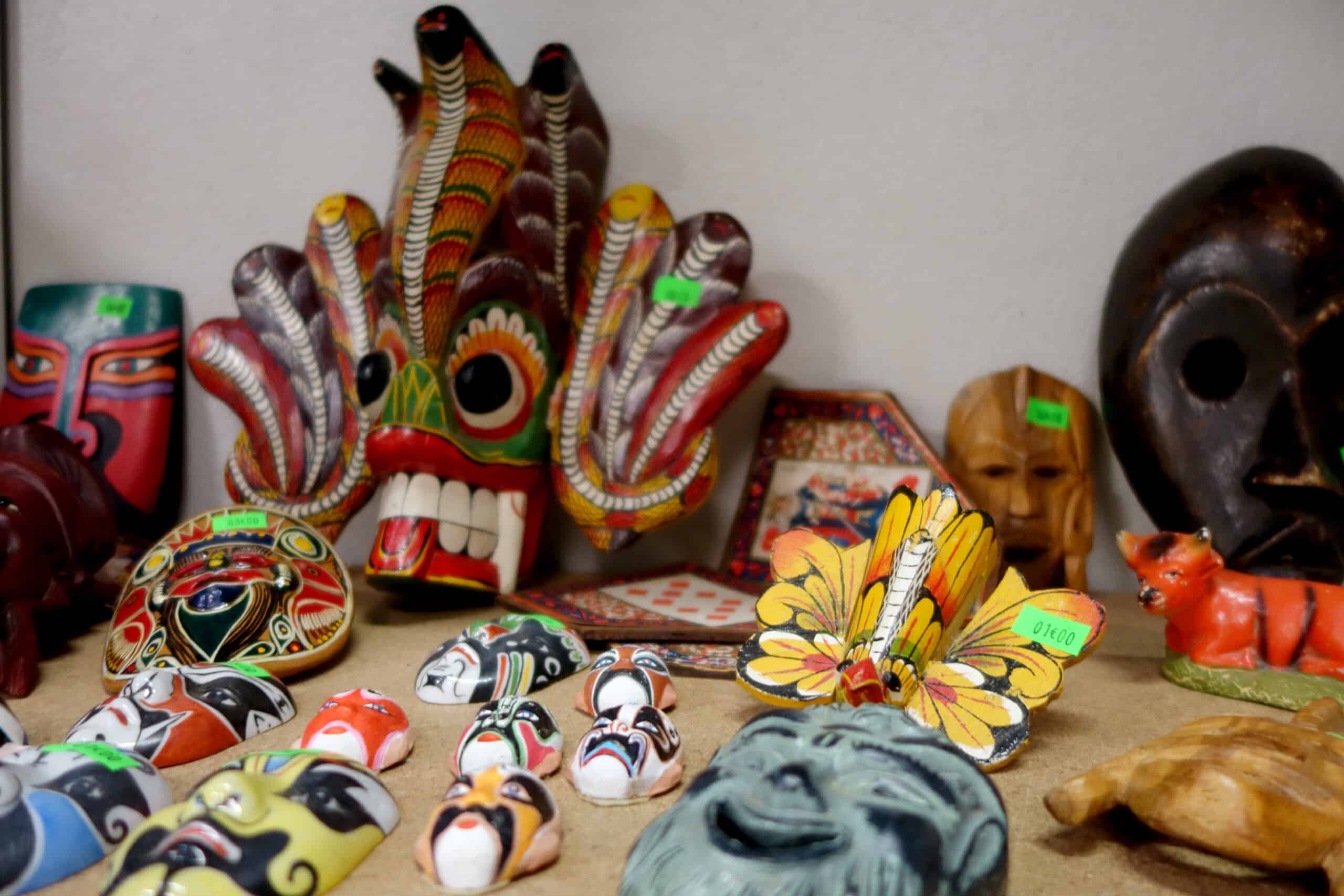 Masques décoratifs