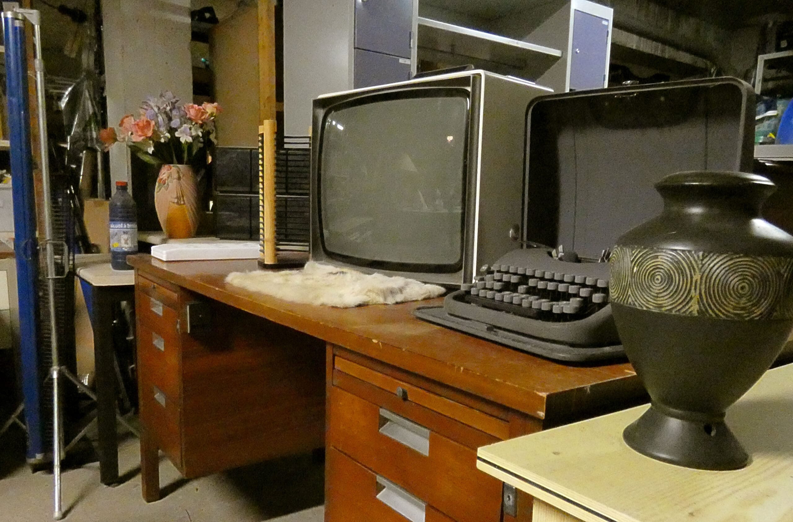 Bureau et meuble TV